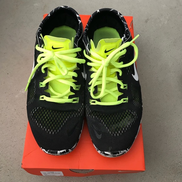 Nike Shoes - Nike Free 2017 sneakers